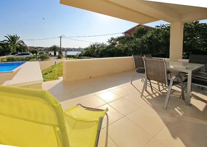 Апартаменты Luxury Sikiric_2 With Fantastic View On The Sea Бибинье
